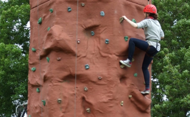  Disfruta de una emocionanle sesión de escalada 