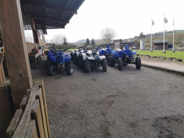  Disponemos de toneladas de quads 