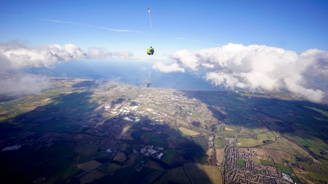 Paracaídas de apertura