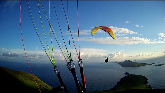 Parapenle biplaza en Irlanda