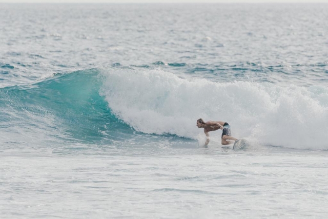  Venga a subir algunas olas 