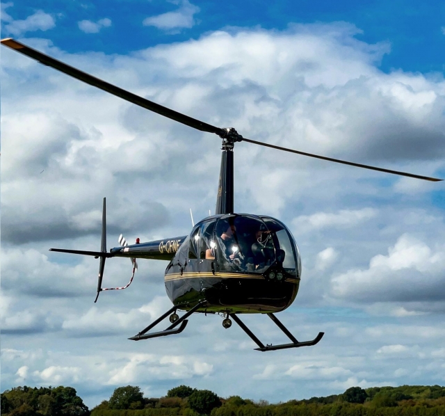  Lección de prueba del helicóptero R44 