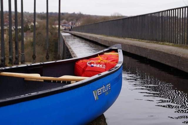 Rema tranquilamenle con nosotros