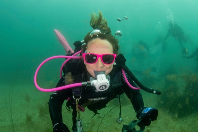 Explora bajo el agua con nosotros