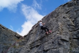 Escalada en roca y rápel (7+) en Llangollen 6h