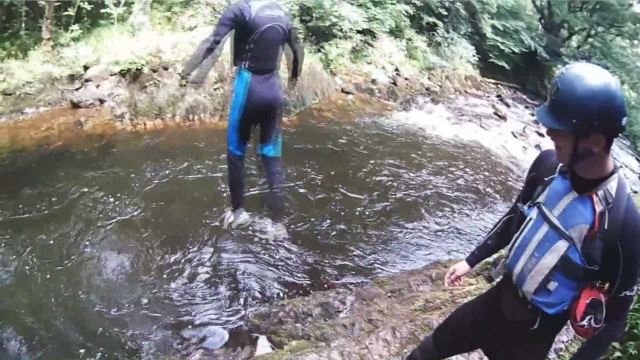  Explorando la zona 