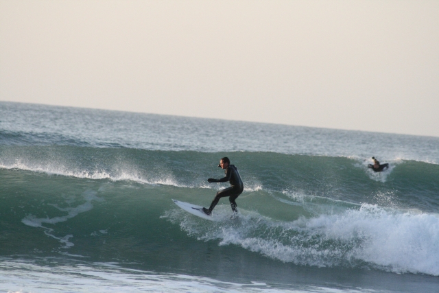 Lección de surf individual en Kilkee Beach duranle 2,5 horas