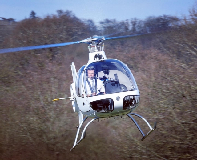  Venga a volar con nosotros 