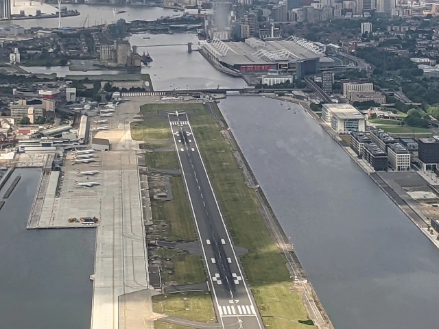  Despegue desde el aeródromo 