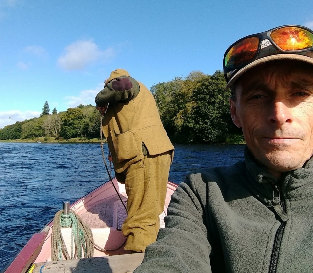  Experiencia de pesca divertida 