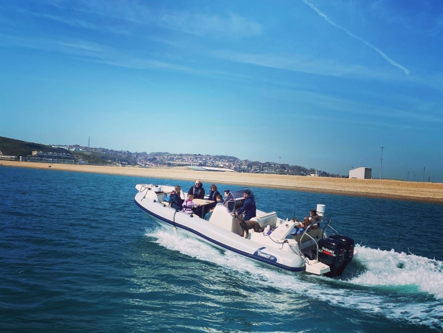  Divertida aventura en barco 
