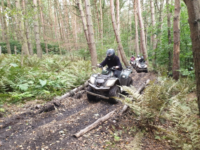 Experiencias divertidas en el barro 
