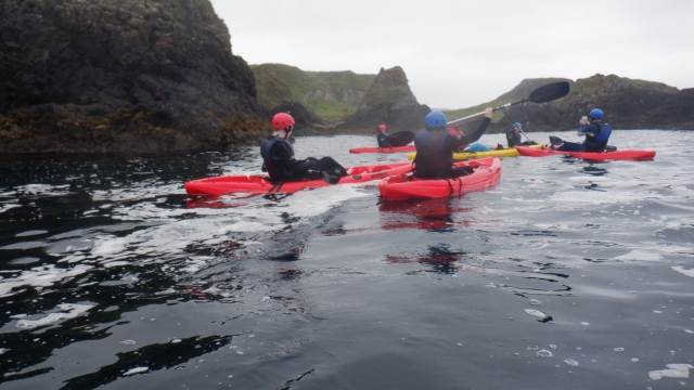  Remar en la hermosa costa 