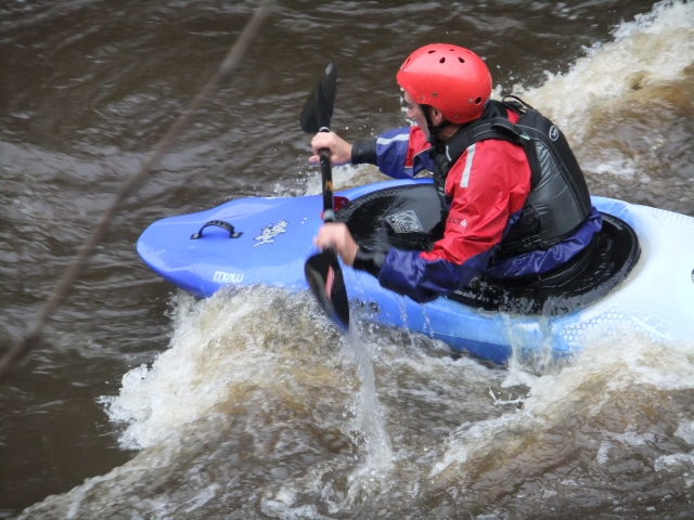 Aprende a navegar en kayak con nosotros 