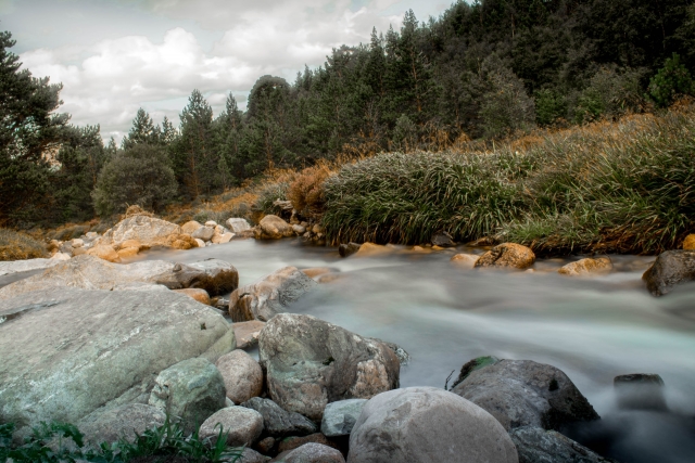  Atraviesa el río 