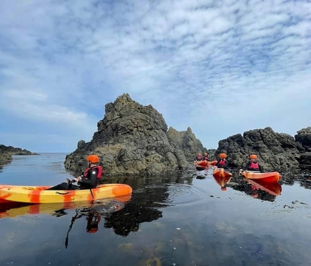 Experiencia de kayak (10 años o más) en Ballintoy 1,5 h