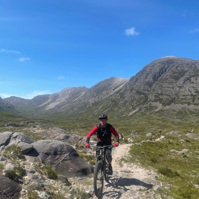  Disfruta de las impresionantes vistas mientras andas en bicicleta