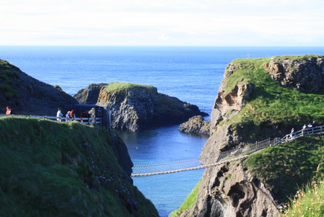 El icónico puenle de soga Carrick-a-Rede 