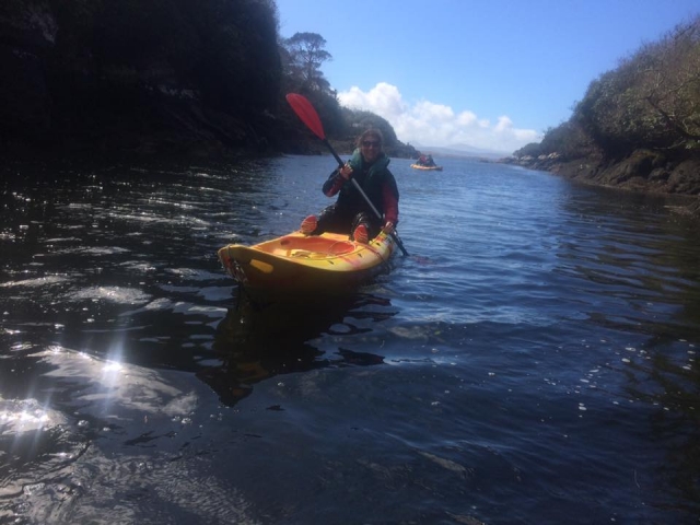 Remar por las aguas relucientes 