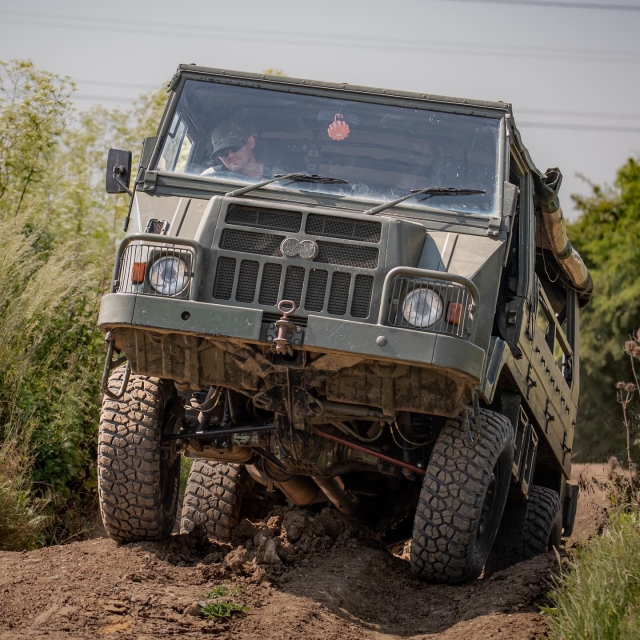  El icónico Pinzgauer 