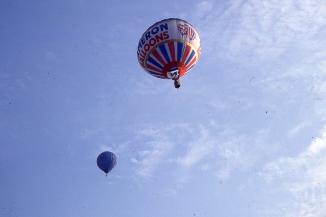  Venga a volar con nosotros 