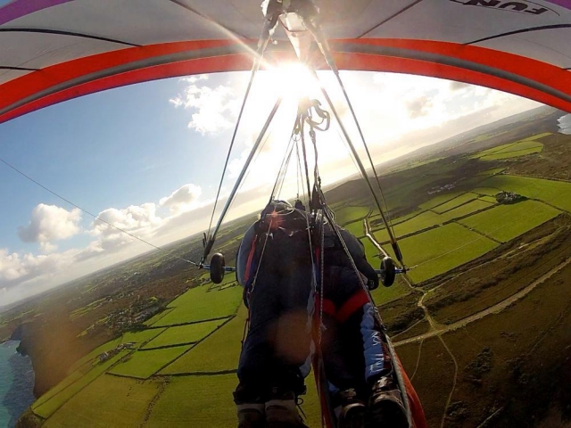 Arriba, arriba y lejos