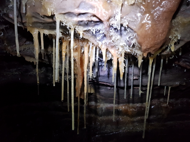 Espeleología en Gales 