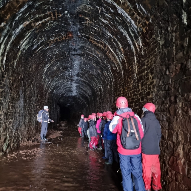  Únele a nuestros tours de espeleología