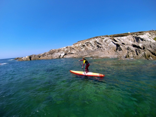  Explorando la costa 