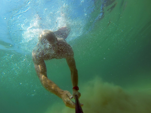  Disfrutando del agua limpia y cálida 