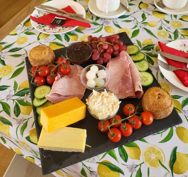  Un abundanle almuerzo de labrador 