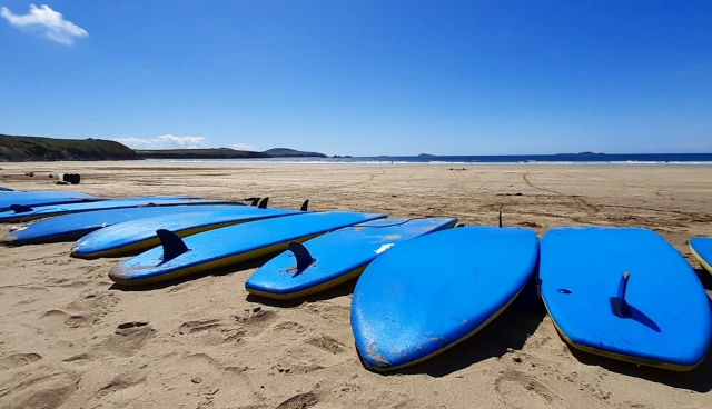  Surfear es divertido 