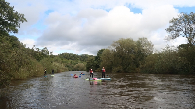  Paddleboarding en Warwickshire 
