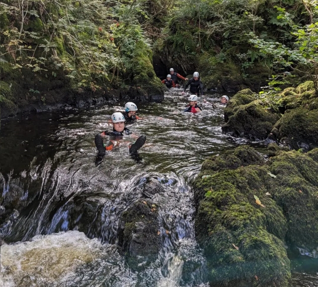  Una refrescanle aventura 