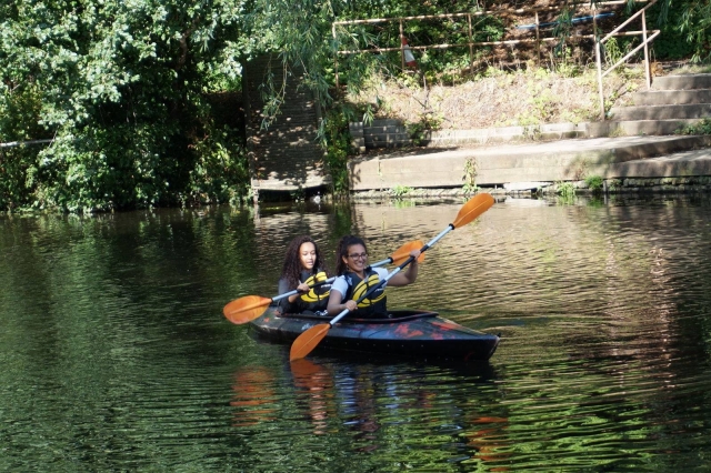 Viaje doble en kayak 