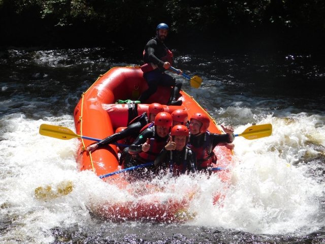  Excursión en grupo por Tryweryn 