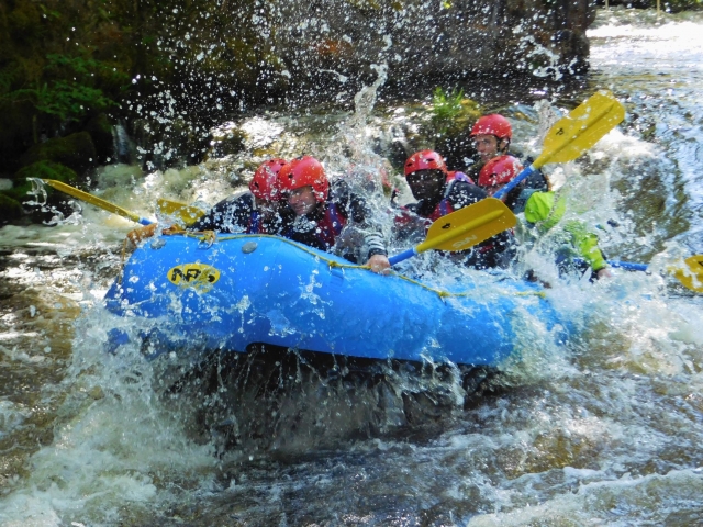  Experiencia en aguas brava 