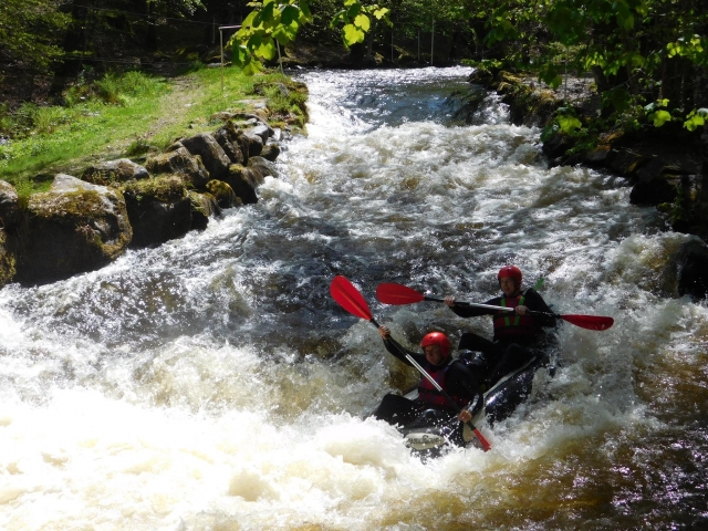  Funyakking en el Afon Tryweryn 
