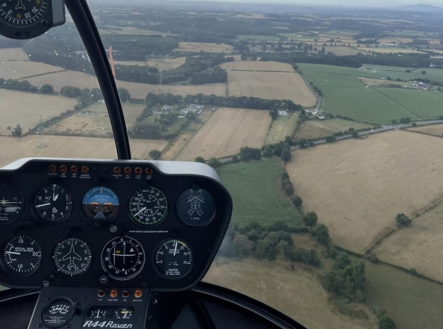  Cabina del R44 
