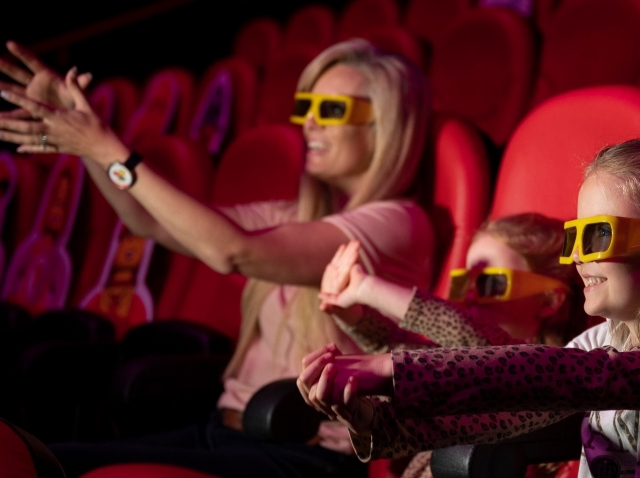  Proyecciones de películas en 4D 