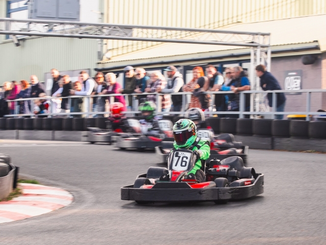  Karting para todos en Esher
