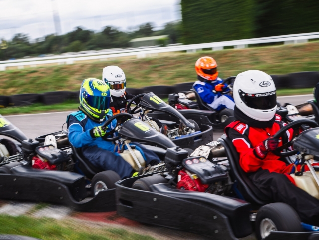  Practica carreras de karts 