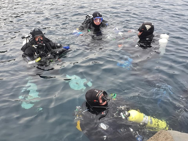  Únele a nuestros cursos PADI