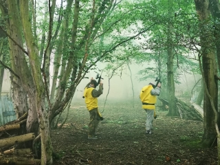 Día completo de gotcha en Albourne+1000 bolas de pintura