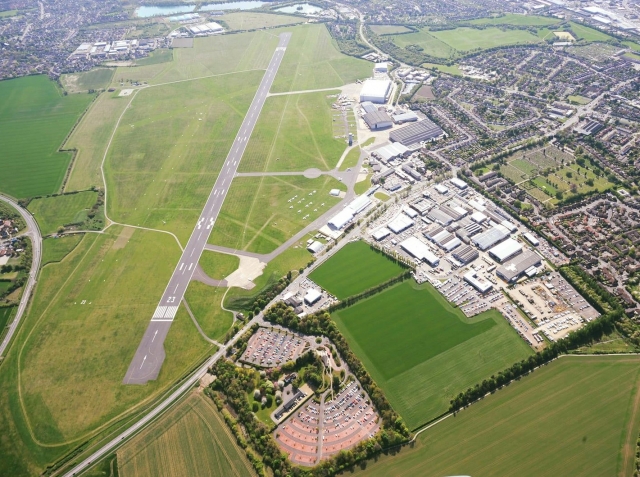  Aeropuerto de la ciudad de Cambridge 