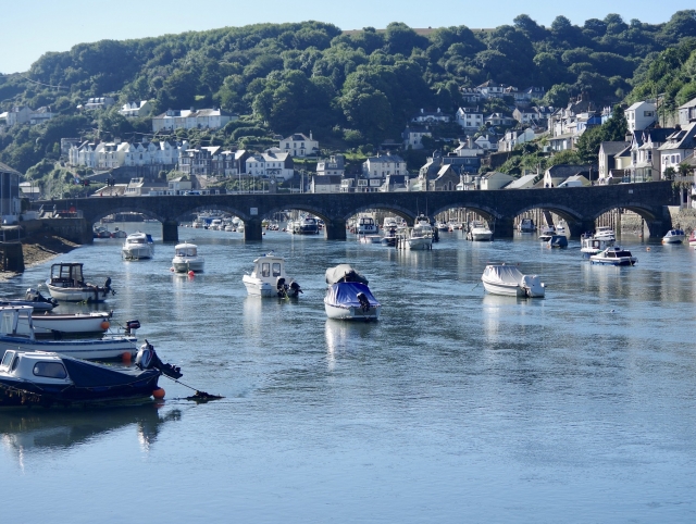  Renta de material en Looe 