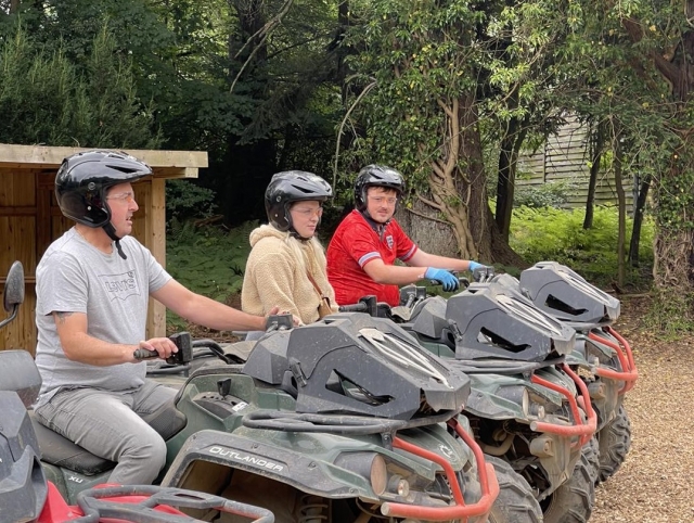  Grupos en quads
