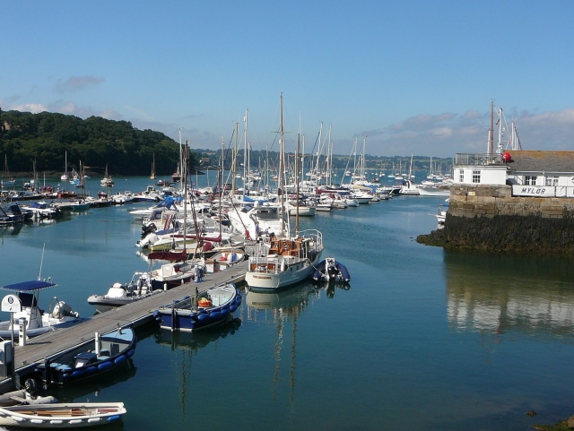  Hermoso puerto de Mylor