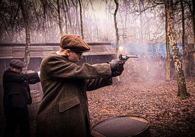  Sumérgele en el mundo de los Peaky Blinders