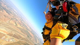 res_o-65148-paracaidismo_de_jesica-rodriguez-del-viejo_6-canopy-000104-34-s-c_17542174002231.jpg